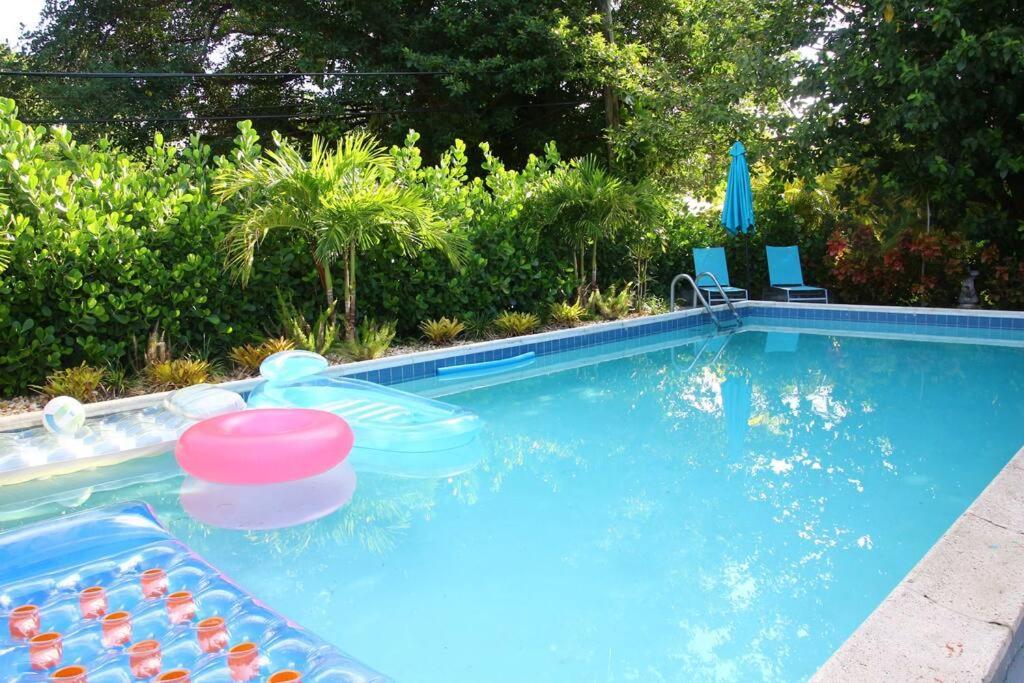 House With Pool And Bbq, 12 Min To The Beach Βίλα Miami Shores Εξωτερικό φωτογραφία